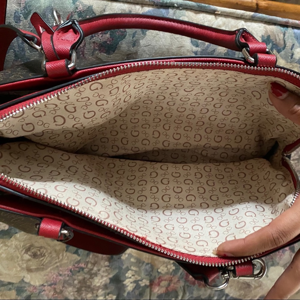 Guess bag - Picture 2 of 5